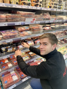 Många lokala matproducenter vill ta Axfoods snabbspår ut i butik 3