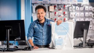 Clas Ohlson gör Hämta i butik ännu smidigare – nu endast 30 minuter från beställning till leverans 2