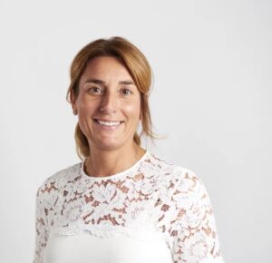 Sofie Struwe ny Chef för försäljning och service när NetOnNet växlar upp 2 Sofie Struwe ny Chef för försäljning och service när NetOnNet växlar upp 2