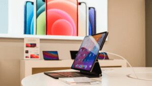 Apple-återförsäljaren Appricot öppnar upp i 15-minutersstaden Ö-vik Apple-återförsäljaren Appricot öppnar upp i 15-minutersstaden Ö-vik