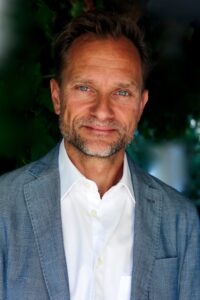E-handel växer snabbt, men snabbast i sociala medier E-handel växer snabbt, men snabbast i sociala medier