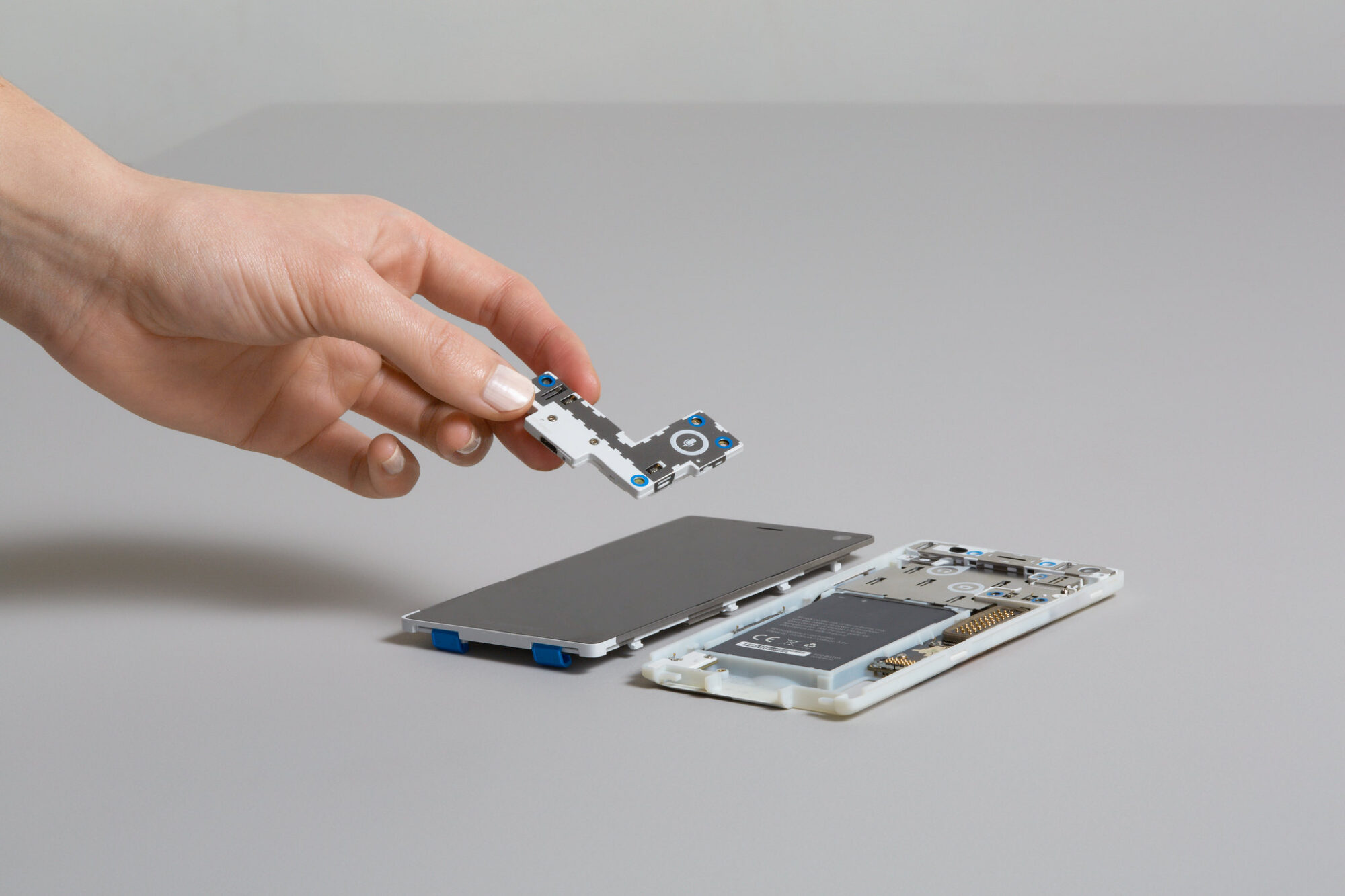 Fairphone håller Fairphone 2 uppdaterad hela fem år efter lanseringen