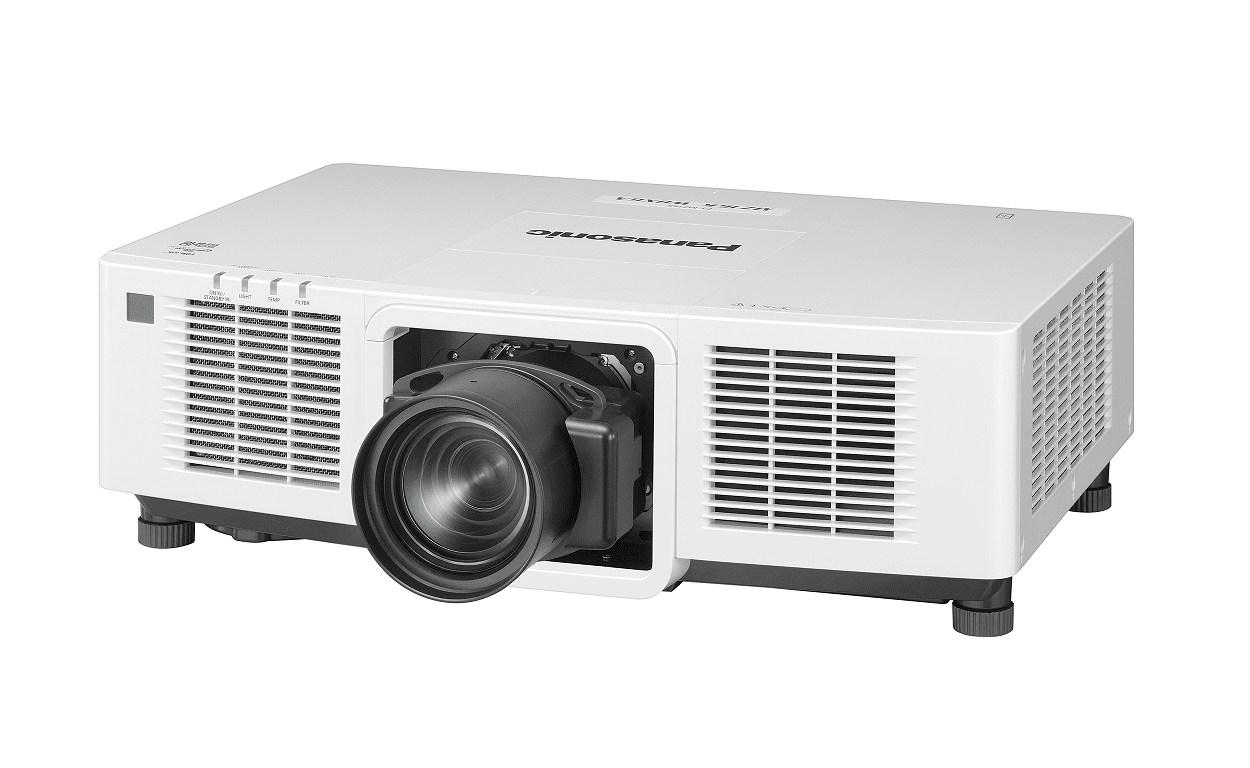 MARKNADENS MINSTA, LÄTTASTE OCH TYSTASTE: PANASONIC UTÖKAR UTBUDET AV PROJEKTORER MED HÖG LJUSSTYRKA