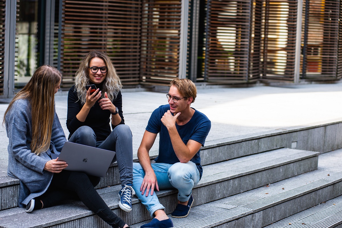Freja i samarbete med Prisjakt för smartare onlineshopping