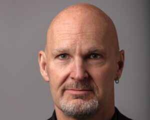 MEDDICC sälj mer, snabbare av Jens Edgren – ny bok ute nu. MEDDICC sälj mer, snabbare av Jens Edgren – ny bok ute nu.